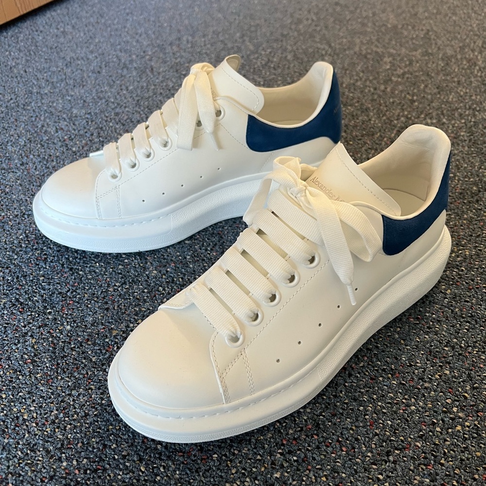 Alexander McQueen oversized sneackers 8